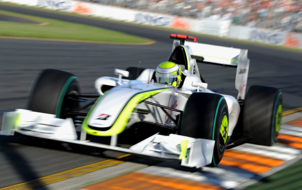 Image Brawn GP en 2009 : L’Odyssée Triomphale dans le Monde de la Formule 1